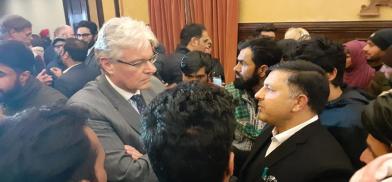 Political leaders meet foreign envoys in Kashmir