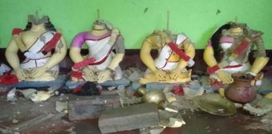 Vandalism of temples and homes of Hindus in Khulna
