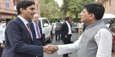 United States Deputy National Security Advisor Daleep Singh, left, meets with India's Commerce Minister Piyush Goyal in New Delhi on Wednesday, March 30, 2022. (Photo: Twitter)