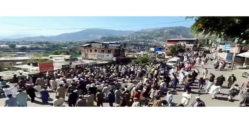 Thousands protest in PoJK's Rawalakot