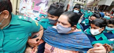 Woman journalist arrested in Bangladesh Woman journalist arrested in Bangladesh