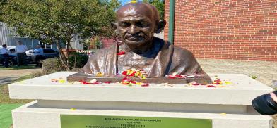 Bronze bust of Mahatma Gandhi now in Mississippi town Bronze bust of Mahatma Gandhi now in Mississippi town