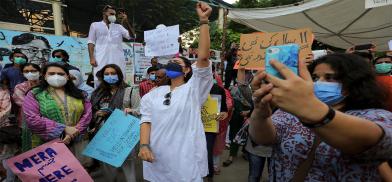 Pakistanis among top six countries seeking asylum in EU Pakistanis among top six countries seeking asylum in EU