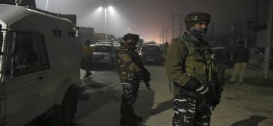 Six terrorists, including two Pakistani nationals, shot dead in Kashmir (Photo: Oneindia) Six terrorists, including two Pakistani nationals, shot dead in Kashmir (Photo: Oneindia)