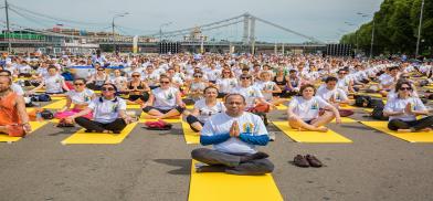 Yoga in Russia (Photo: Twitter) Yoga in Russia (Photo: Twitter)