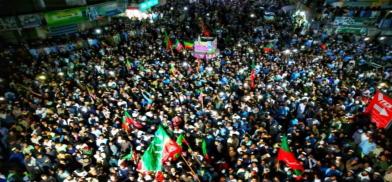 Supporters of Imran Khan stage massive protests across Pakistan (Photo: Dawn) Supporters of Imran Khan stage massive protests across Pakistan (Photo: Dawn)