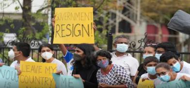 Sri Lankan cabinet ministers resign en masse amid economic and social unrest Sri Lankan cabinet ministers resign en masse amid economic and social unrest