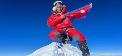 Scaling the world’s 14 highest peak twice, Nepali sherpa sets a new record Scaling the world’s 14 highest peak twice, Nepali sherpa sets a new record