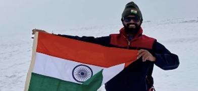 Hoisting the Indian flag at Mt Nun. Credit: Anurag Maloo Instagram Hoisting the Indian flag at Mt Nun. Credit: Anurag Maloo Instagram
