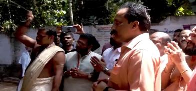 ISRO chief, Dr. S Somanath visited Pournamikavu Bhadrakali temple in Thiruvananthapuram (Photo: Twitter) ISRO chief, Dr. S Somanath visited Pournamikavu Bhadrakali temple in Thiruvananthapuram (Photo: Twitter)