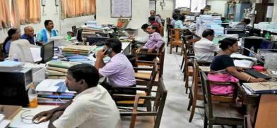 India government employees (Representational Photo) India government employees (Representational Photo)