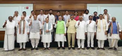 Newly elected NDA leaders with Prime Minister Modi