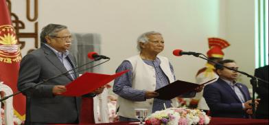 Dr. Muhammad Yunus Dr. Muhammad Yunus