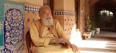 Architect Kamil Khan Mumtaz at HarSukh Art residency in Pakistan, a residence he designed and built. Screenshot from Banjajaa open house documentary February 2021. Architect Kamil Khan Mumtaz at HarSukh Art residency in Pakistan, a residence he designed and built. Screenshot from Banjajaa open house documentary February 2021.