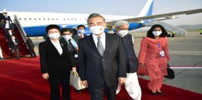 Chinese Foreign Minister and State Councillor Wang Yi arrived in Pakistan (Photo: Twitter)