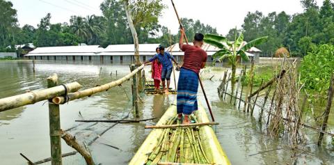 Red alert in Bangladesh's Teesta barrage zone | South Asia Monitor