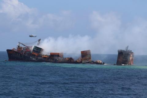 MV-X Pearl Press ship, which caught fire off Sri Lankan coast, is now ...